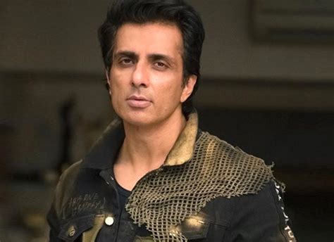 Sonu Sood Launches Scholarship For Underprivileged.